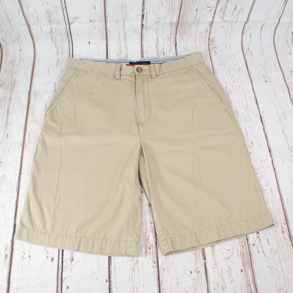 Tommy Hilfiger Classic Fit Men's Chino Shorts